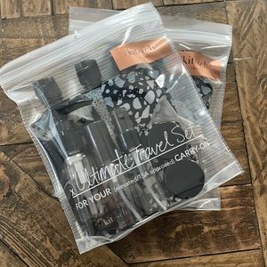 Kitsch travel set